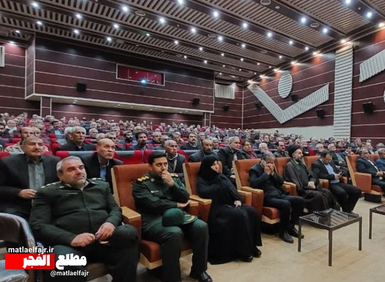 یادواره‌های شهدا برای جوانان هویت بخش و بصیرت افزاست