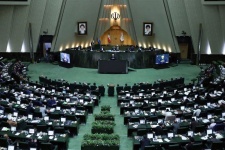 چه کسانی در استان کرمانشاه "بهارستان" نشین شدند ؟