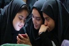کانون گرم سنتی خانوادها در تهدید اختاپوس هوناک شبکهای اجتماعی