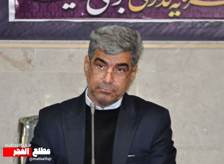 ضرورت تبیین دستاوردهای انقلاب و انسجام مدیریتی در شهرستان /کوتاهی در مسئولیت  مدیران، مصداق ترک فعل است / بزودی مدیران کم انگیزه جابجا خواهند شد