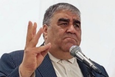 پیگیری کولبری، بازگشایی مرز سومار، تکمیل جاده‌ها و حل مشکلات ایثارگران با قوت ادامه دارد+عکس