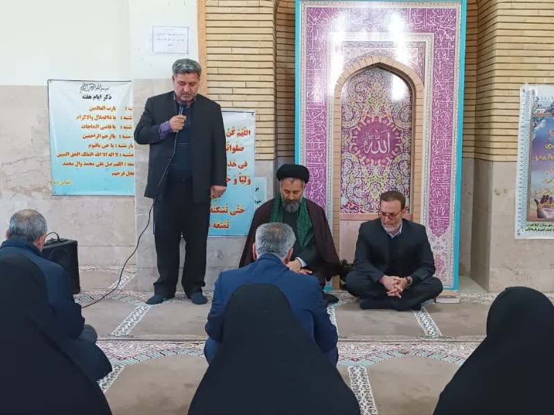 نقش نظام جمهوری اسلامی در ریشه کنی بیسوادی ،ستودنی است