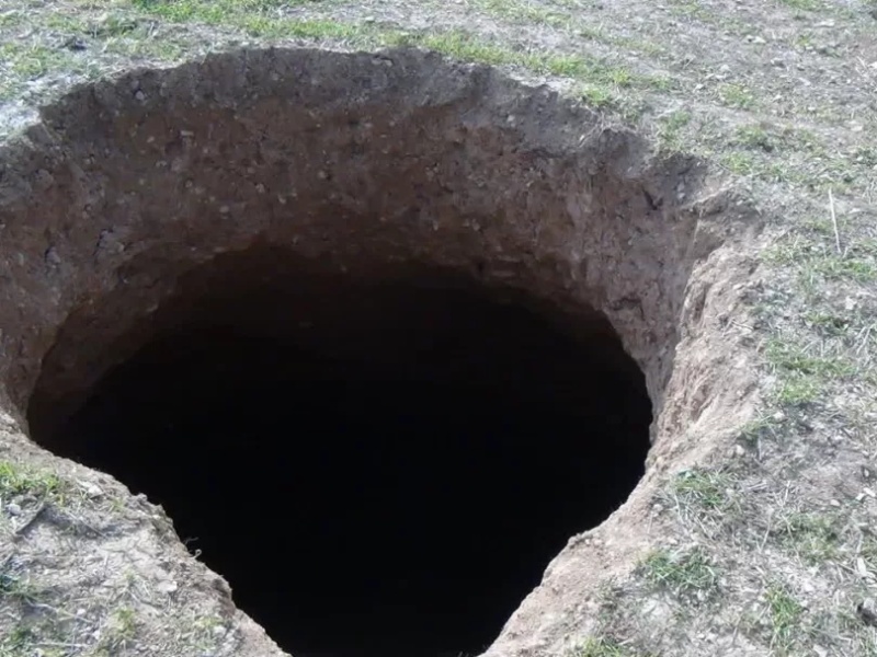 زون‌های گچی و چالش فروچاله در گیلانغرب+عکس