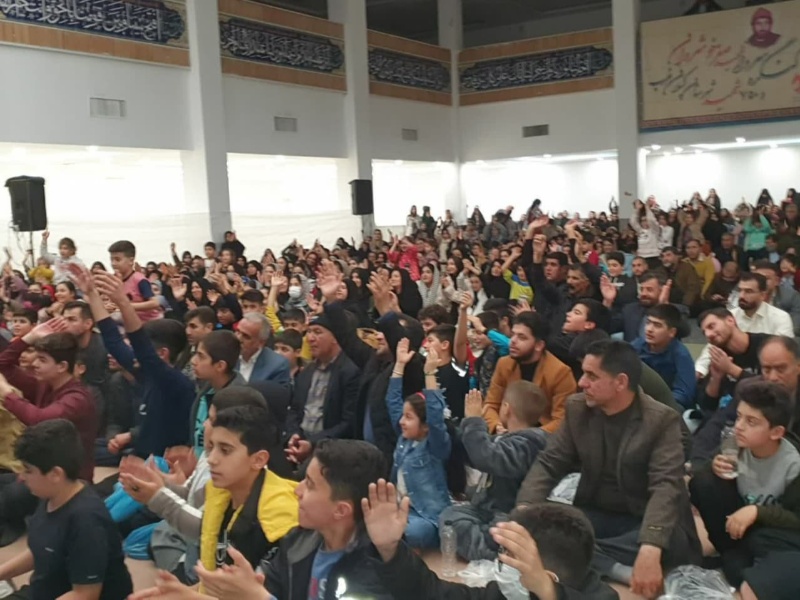 جشن میلاد امام زمان (عج) در گیلانغرب جشن میلاد امام زمان (عج) در گیلانغرب