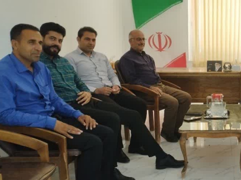 تحرک و پویایی خدمت در شهرداری و شورای اسلامی شهر گیلان غرب+ عکس