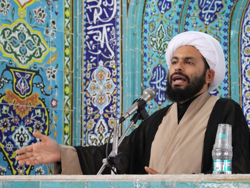 حال و روز مساجد شهرمان خوب نیست /دشمن به دینال سکولار کردن مساجد ماست+عکس