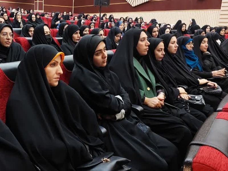 سپاه گیلانغرب از صد چهره برتر قرآنی تجلیل کرد+عکس سپاه گیلانغرب از صد چهره برتر قرآنی تجلیل کرد+عکس