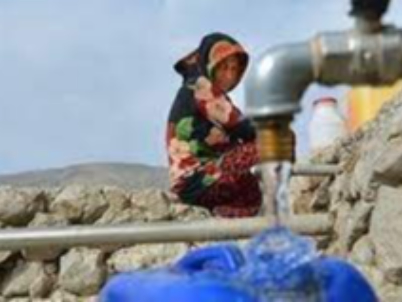30 روستای گیلانغرب بی آب و آبادانی /چالش پارادوکس پیشرفت  در محروم ترین شهر