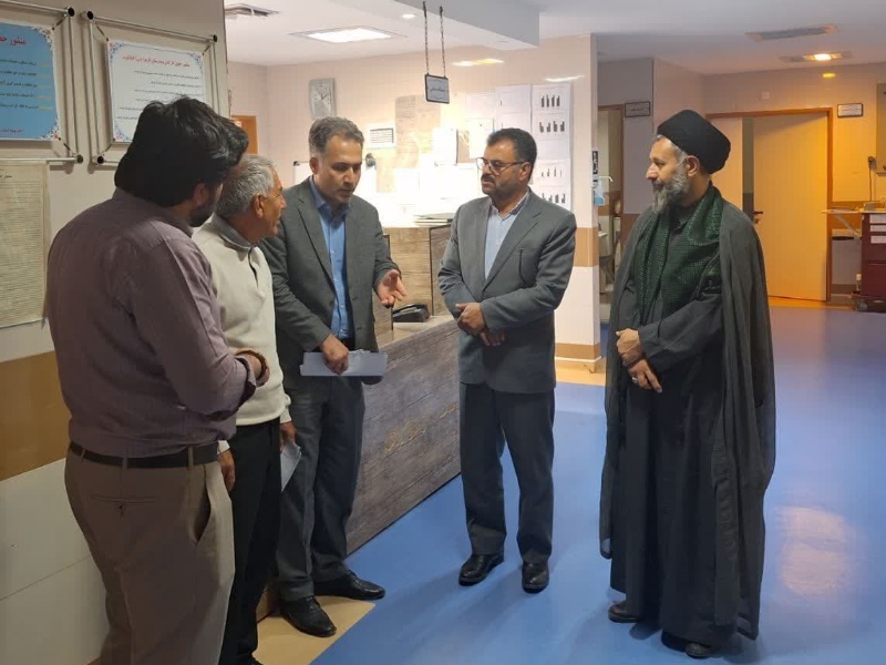 بازدید امام جمعه و فرماندار گیلانغرب از بیمارستان الزهرا .س.