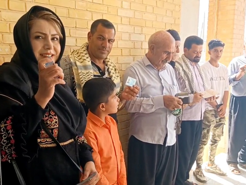 مشارکت حداکثری گیلانغربیهادرحماسه جمهوربه روایت تصویر