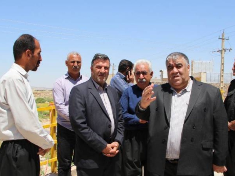 بازدیدمعاون ساخت و نگهداری راههای فرعی و روستایی راهداری از محورهای مواصلاتی کشور از گیلانغرب بازدیدمعاون ساخت و نگهداری راههای فرعی و روستایی راهداری از محورهای مواصلاتی کشور از گیلانغرب