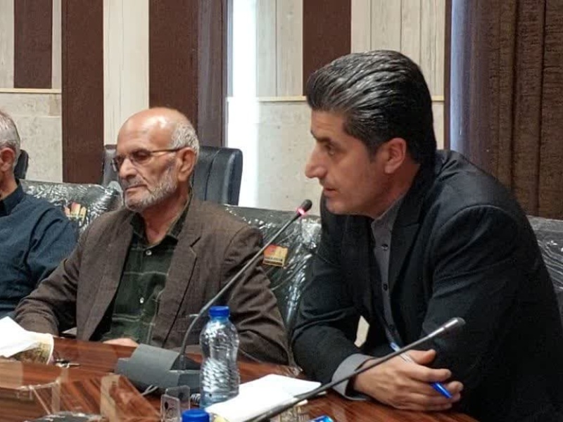 تکریم آزادگان عزیز برای ما مسئولان یک تکلیف  است /از اهل قلم برای تحریر خاطرات آزادگان استمداد داریم