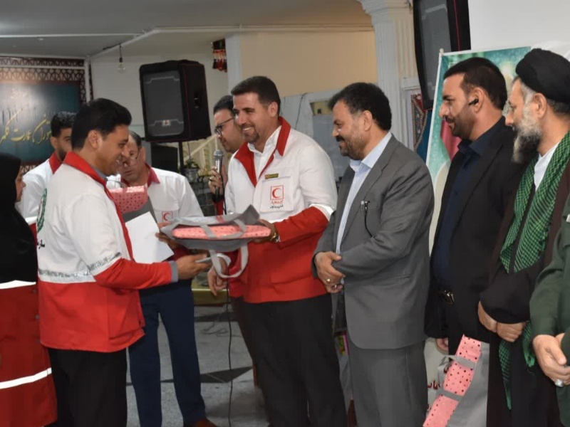 آیین تجلیل از مربیان و فعالان پروژه آگاهی از خطرات مین+عکس