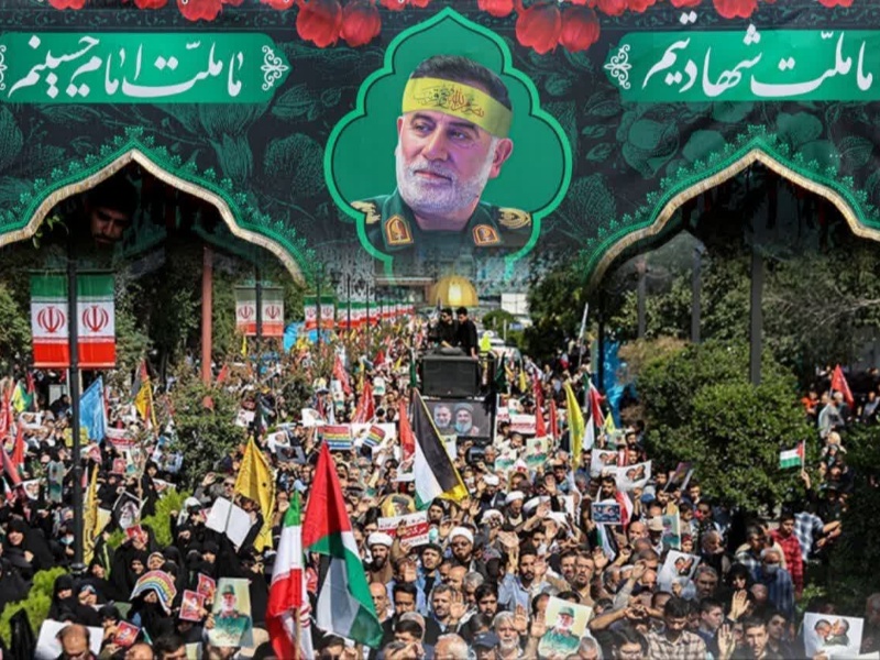 روایتی از تشییع سردار شهید نیل فروشان تا پایانی بر شایعات سردار قاآنی روایتی از تشییع سردار شهید نیل فروشان تا پایانی بر شایعات سردار قاآنی