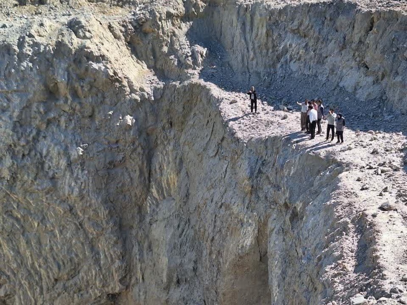 معادن "قیر طبیعی"گیلانغرب جزو پرمخاطرهترین کارگاههای کشور معادن "قیر طبیعی"گیلانغرب جزو پرمخاطرهترین کارگاههای کشور