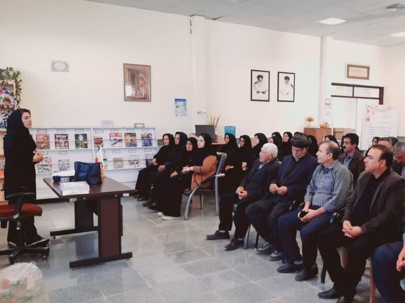 برگزاری کارگاه آموزشی پیشگیری از معلولیتهای دوران سالمندی در گیلانغرب برگزاری کارگاه آموزشی پیشگیری از معلولیتهای دوران سالمندی در گیلانغرب