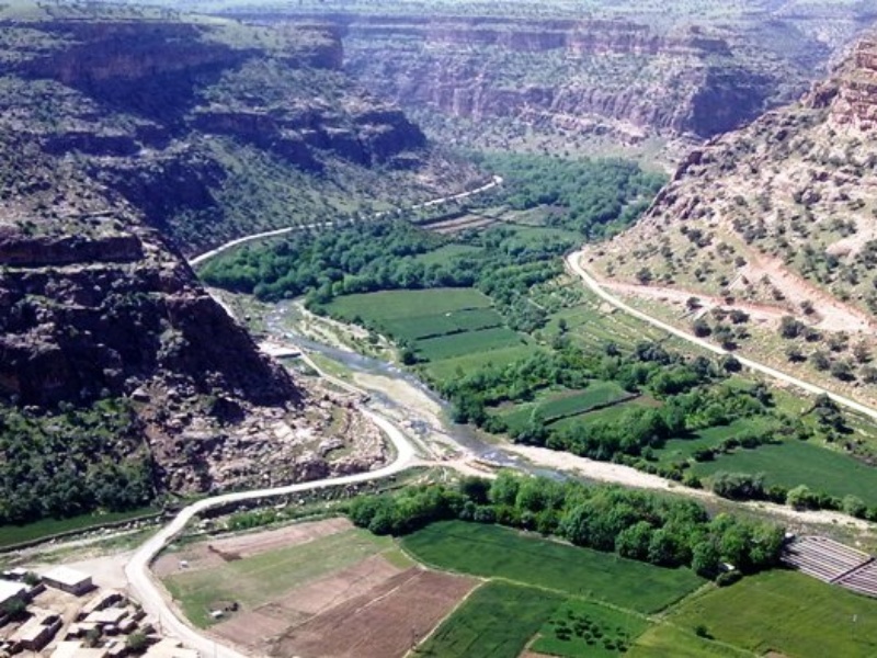 گلین؛ نگین گردشگری گیلانغرب در سایه بیتوجهی ها گلین؛ نگین گردشگری گیلانغرب در سایه بیتوجهی ها