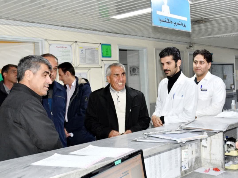 بازدید سرزده فرماندار گیلانغرب از بیمارستان الزهرا.س.+عکس