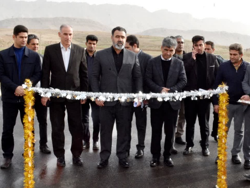افتتاح طرح آسفالت شهرک شهید الفتی گیلانغرب همزمان با دهه مبارک فجر