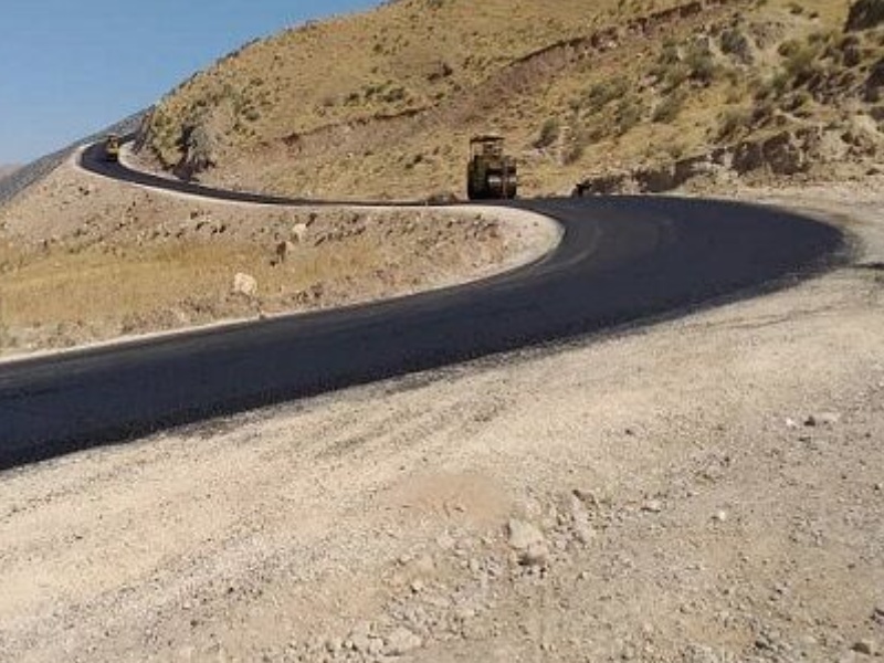 تداوم تعمیر و آفالت گردنه ملیه نی